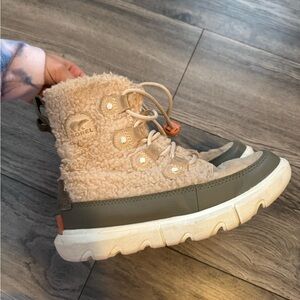 Sorel Kids' Cream and Olive Boots